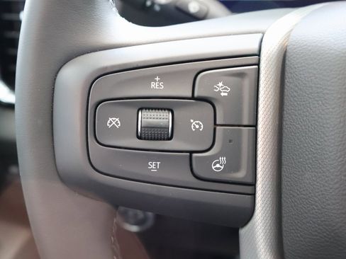 New 2025 GMC Sierra 2500 Denali w/ Denali Reserve Package image 18