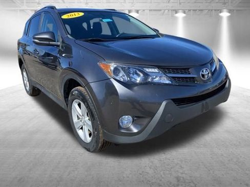 Used 2013 Toyota RAV4 XLE AWD/4WD image 2