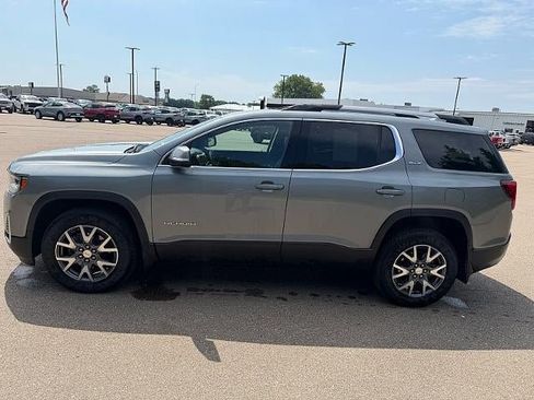 Used 2023 GMC Acadia SLT w/ Trailering Package AWD/4WD image 6