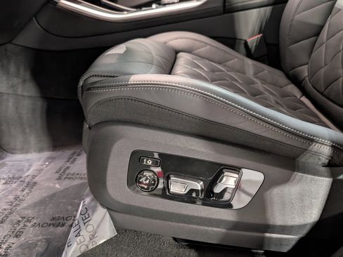 Used 2024 BMW X5 M60i w/ Climate Comfort Package image 16