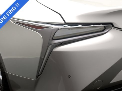 Used 2021 Lexus LC 500 Coupe w/ Touring Package RWD image 32