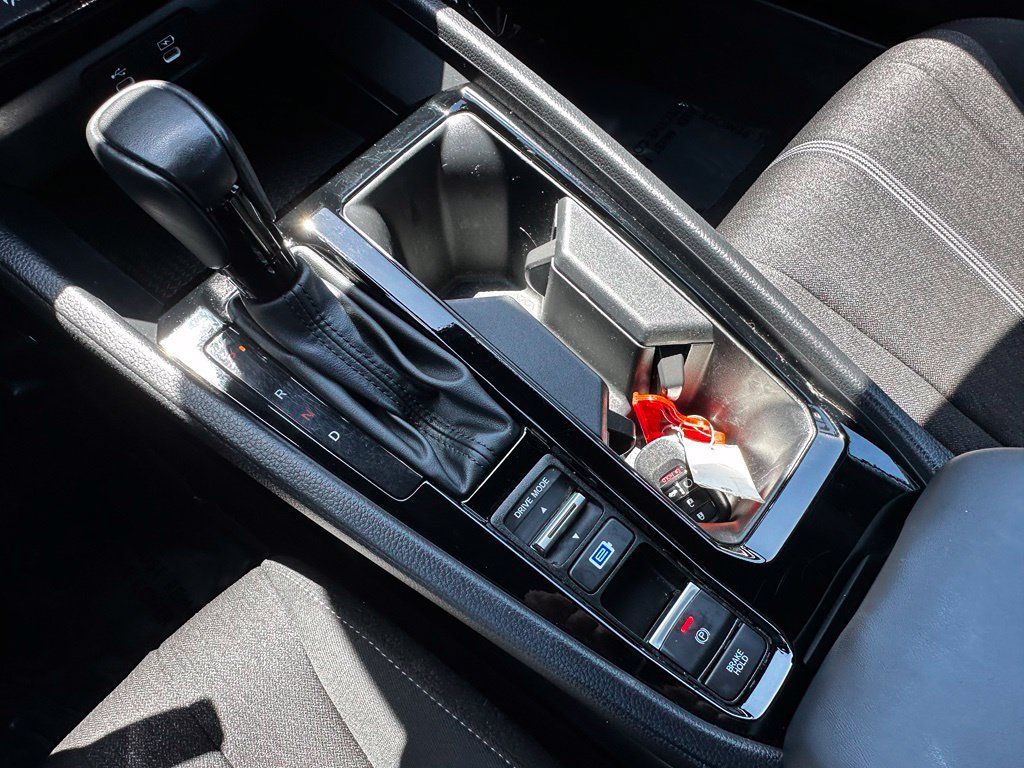 Used 2024 Honda Accord Sport image 29