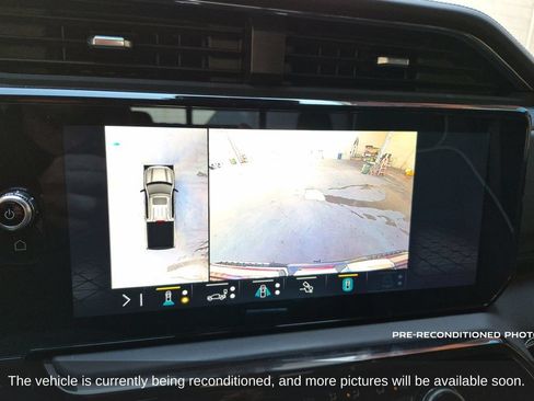 Used 2023 GMC Sierra 1500 AT4X AWD/4WD image 17
