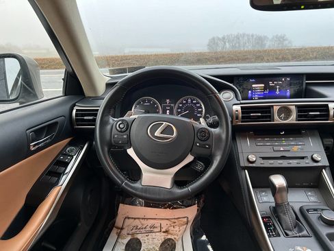 Used 2015 Lexus IS 250 AWD w/ Premium Package image 17