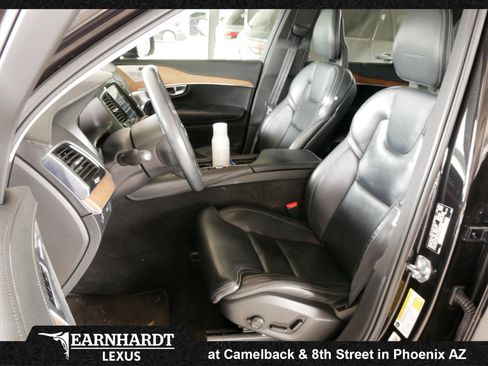 Used 2018 Volvo XC90 T6 Inscription w/ Convenience Package image 2