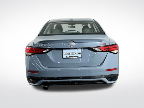 Used 2025 Nissan Sentra SR w/ SR Premium Package FWD image 7