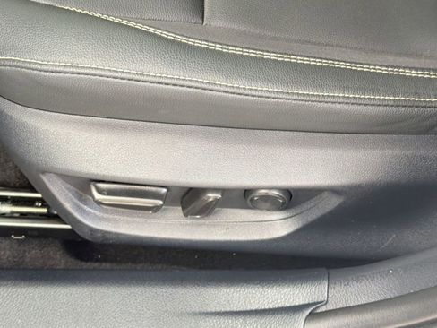 Certified 2025 Toyota Camry SE w/ Convenience Package FWD image 12