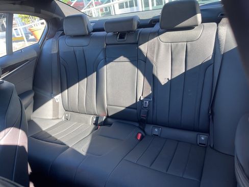 Used 2022 BMW 540i w/ M Sport Package image 25