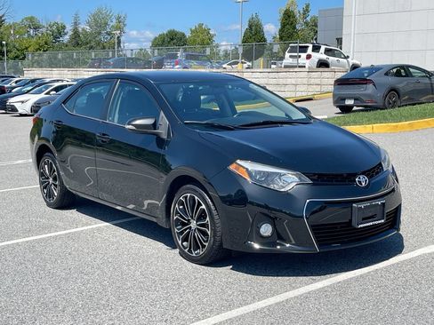 Used 2016 Toyota Corolla S FWD image 2