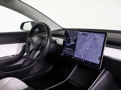 Used 2020 Tesla Model 3 Long Range image 29