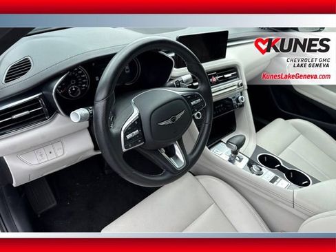 Used 2025 Genesis G70 2.5T AWD/4WD image 16