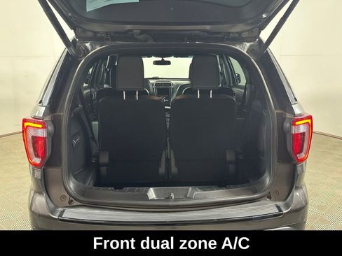 Used 2018 Ford Explorer Sport image 9