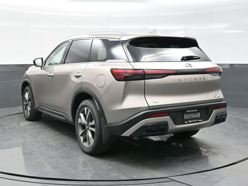 Used 2025 INFINITI QX60 Luxe w/ Vision Package image 5