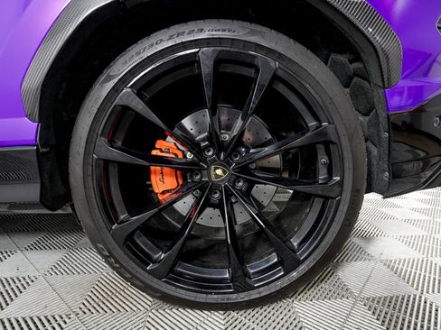 Used 2021 Lamborghini Urus image 33