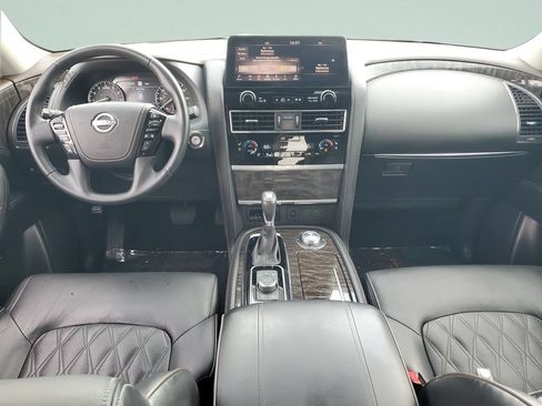 Used 2024 Nissan Armada Platinum w/ Captain's Chairs Package AWD/4WD image 11