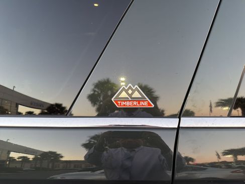 Certified 2022 Ford Expedition Timberline image 4