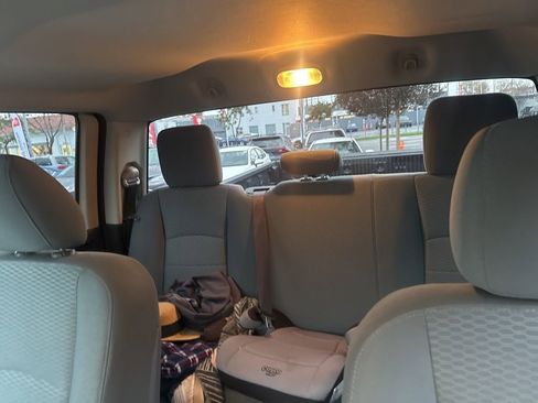 Used 2017 RAM 1500 Express image 6