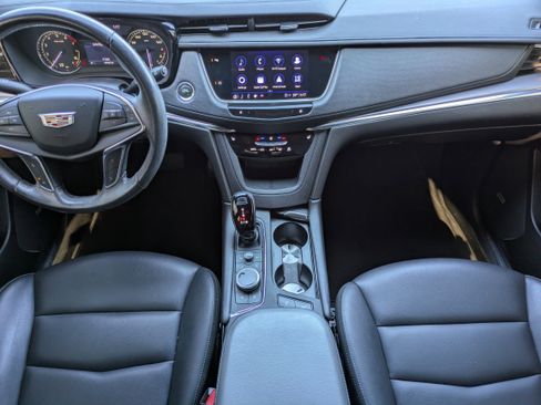 Used 2023 Cadillac XT5 Luxury image 10
