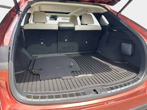 Used 2023 Lexus RX 350 Premium Plus w/ Accessory Package FWD image 10