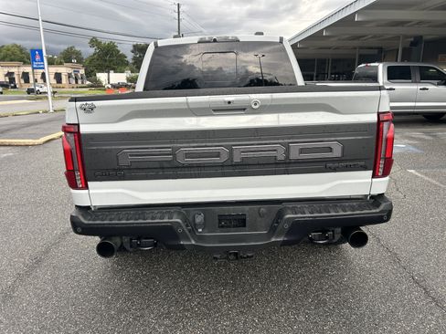 Used 2024 Ford F150 Raptor AWD/4WD image 6