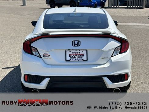 Used 2016 Honda Civic Touring image 6
