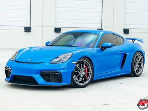 Used 2022 Porsche 718 Cayman GT4 image 38