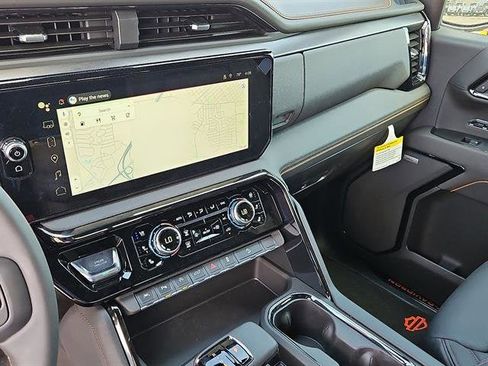New 2025 GMC Sierra 1500 AT4 w/ AT4 Premium Package image 17