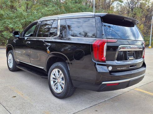 Used 2021 GMC Yukon SLT w/ SLT Luxury Plus Package image 5