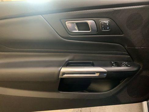 Used 2024 Ford Mustang GT Premium image 12