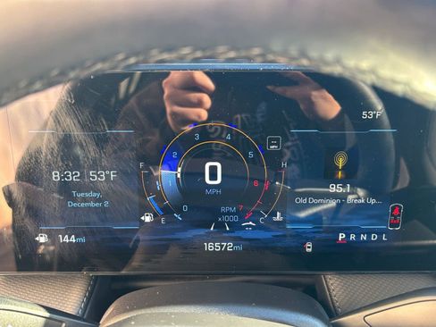 Used 2025 Chevrolet Equinox LT image 40