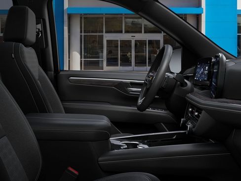 New 2026 Chevrolet Suburban LS RWD image 9
