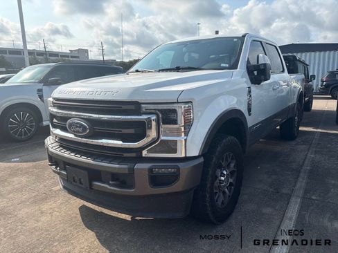 Used 2020 Ford F250 King Ranch w/ King Ranch Ultimate Package AWD/4WD image 2