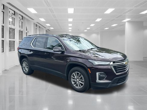 Used 2023 Chevrolet Traverse LT FWD image 5