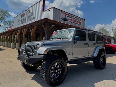 Used 2015 Jeep Wrangler Unlimited Sport AWD/4WD image 1