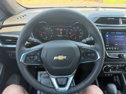 Used 2023 Chevrolet TrailBlazer ACTIV w/ Convenience Package AWD/4WD image 9