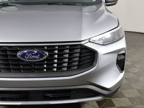 Used 2023 Ford Escape Active image 13