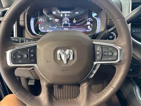 Used 2025 RAM 2500 Laramie AWD/4WD image 10