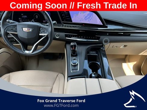 Used 2023 Cadillac Escalade Premium Luxury w/ Performance Package AWD/4WD image 2
