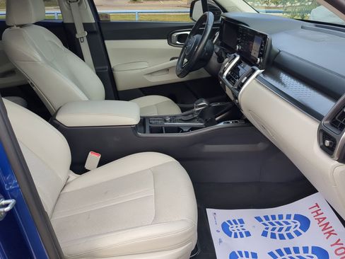 Used 2022 Kia Sorento S w/ Panoramic Sunroof Package image 32