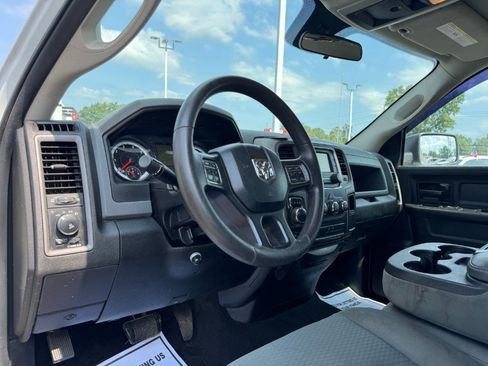 Used 2019 RAM 1500 ST w/ SXT Plus Group AWD/4WD image 14