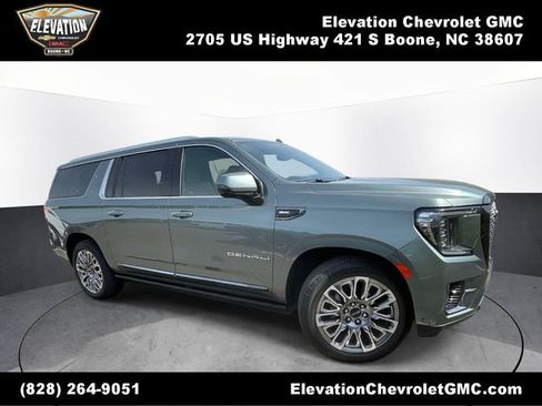 Used 2023 GMC Yukon XL Denali Ultimate AWD/4WD image 1