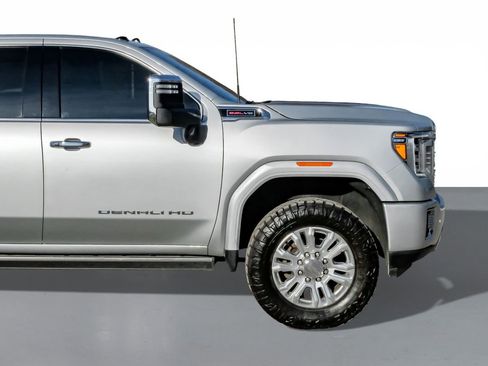 Used 2022 GMC Sierra 2500 Denali w/ Denali Ultimate Package image 7