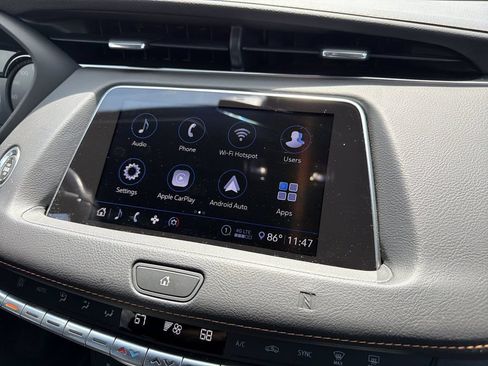 Used 2020 Cadillac XT4 Sport w/ Cold Weather Package FWD image 20