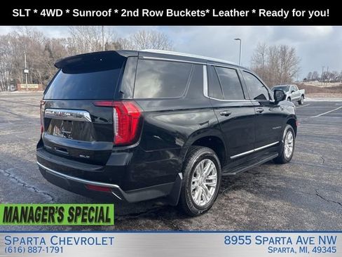 Used 2022 GMC Yukon SLT AWD/4WD image 3