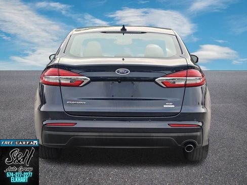 Used 2020 Ford Fusion SE FWD image 14