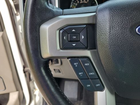 Used 2020 Ford F150 Lariat w/ Equipment Group 501A Mid AWD/4WD image 15