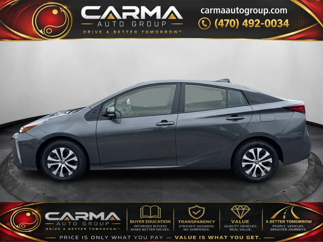 Used 2020 Toyota Prius XLE w/ Advanced Technology Package AWD/4WD image 2