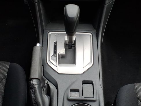 Used 2018 Subaru Crosstrek 2.0i AWD/4WD image 13