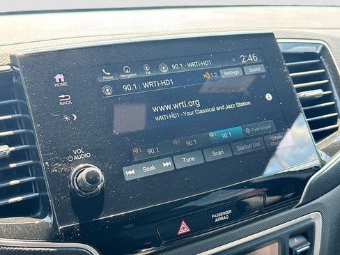 Used 2023 Honda Passport TrailSport image 19