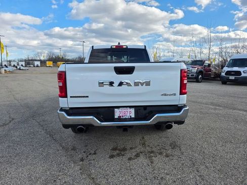 Used 2025 RAM 1500 Big Horn AWD/4WD image 7
